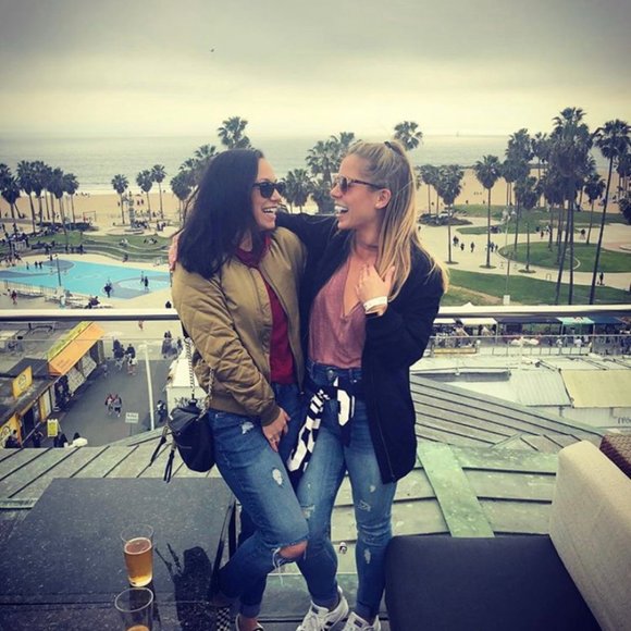 Meet your Posher, Lindsey & Tierney - Picture 2 of 4